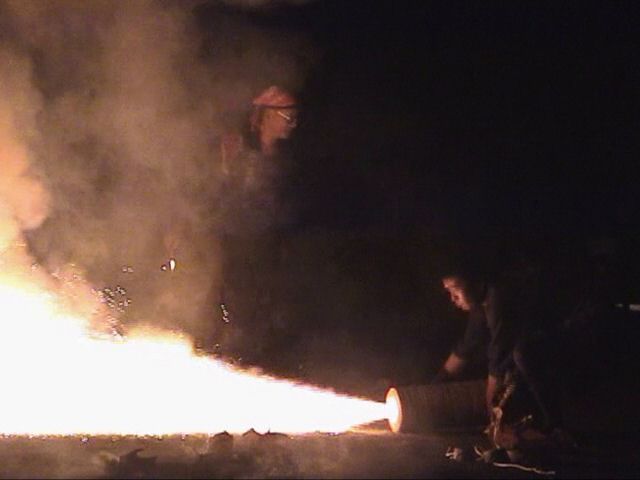 �蓛�ԉ΂̎ʐ^�A�@�N